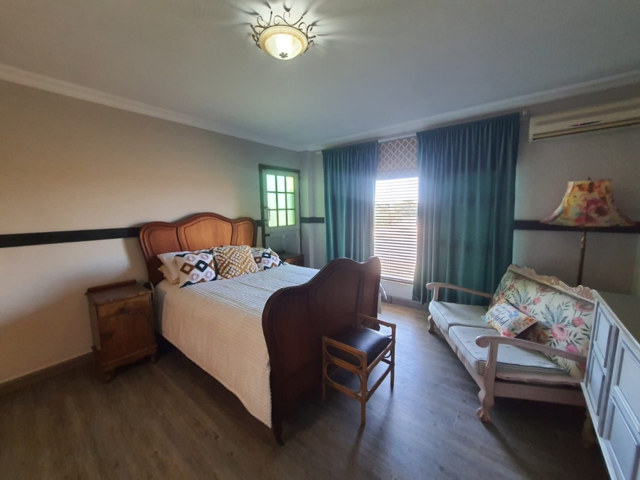 5 Bedroom Property for Sale in Vaalpark Free State